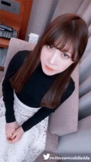 MU5735原创 露脸 清纯女友的粉色情趣内衣 叫声可射